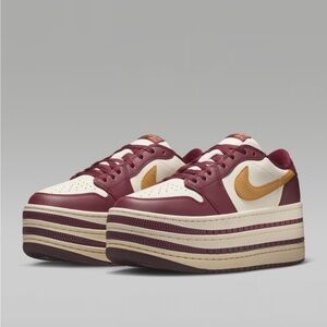 WMNS Jordan 1 Triple stack 
Burgundy and gold